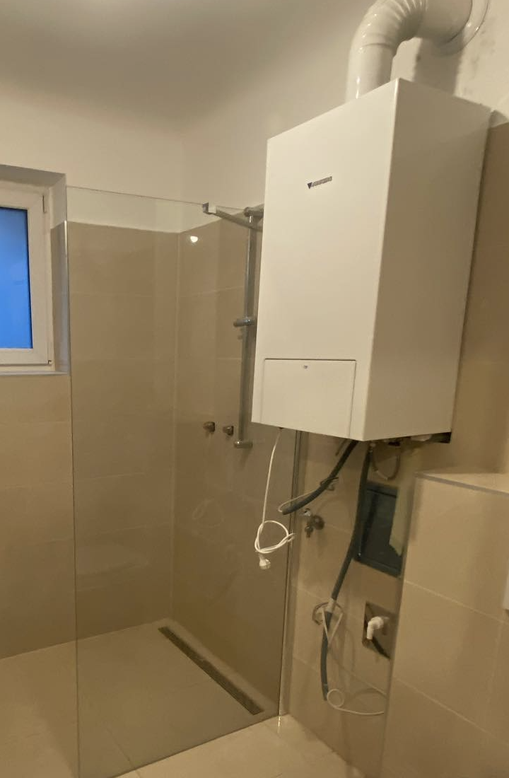 Kombitherme von Junkers - zuverlässige Heiz- und Warmwasserlösung von KL Installationen, Installateur Wien, Thermenwartung