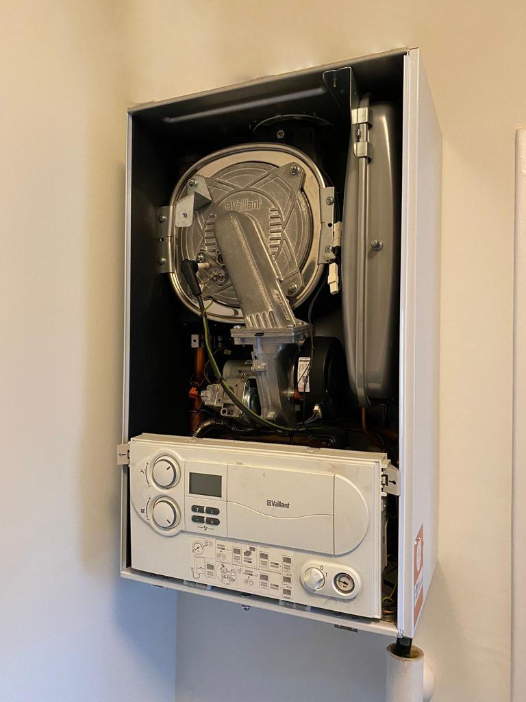 KL Installationen, Installateur Wien, Thermenwartung, Vaillant Brennwert Kombitherme